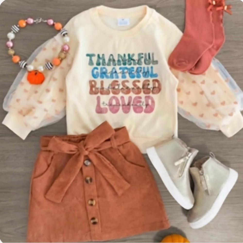 Girls Thankful Puffy Sleeve Set. New from Boutique. Accessories not included.